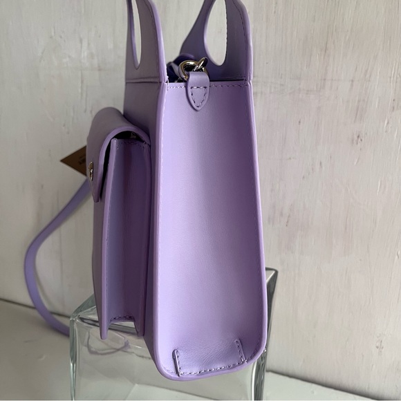 🔴SOLD🔴 BURBERRY Mini Leather Pocket Bag- Soft Violet - Picture 9 of 16